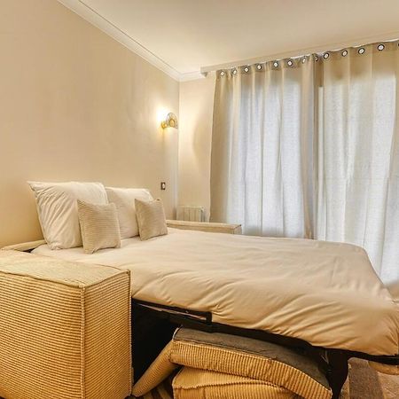 Inn Place To Be Paris La Defense Courbevoie Exterior photo